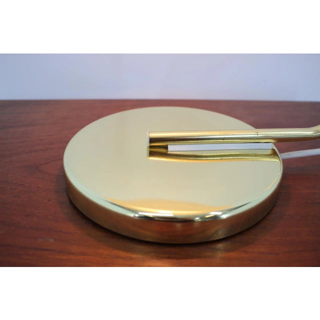 Mid-Century Modern Brass Table Lamp from VEB Narva, Germany, 1982 For Sale - Image 3 of 6