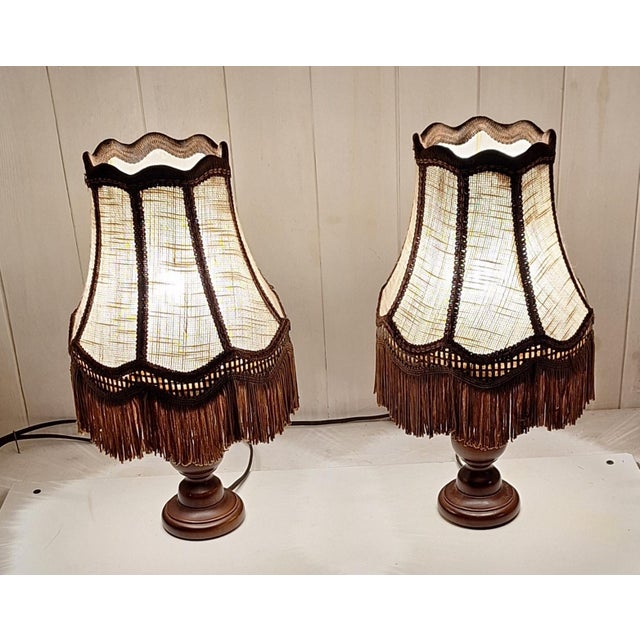 Vintage Brown Beech Table Lamps with Handmade Fabric Shades from HLI, 1980s, Set of 2 For Sale - Image 3 of 7