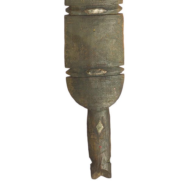 Vintage Berber Hand-Carved Wooden Tent Peg Wall Sculpture, 1990s For Sale - Image 4 of 7