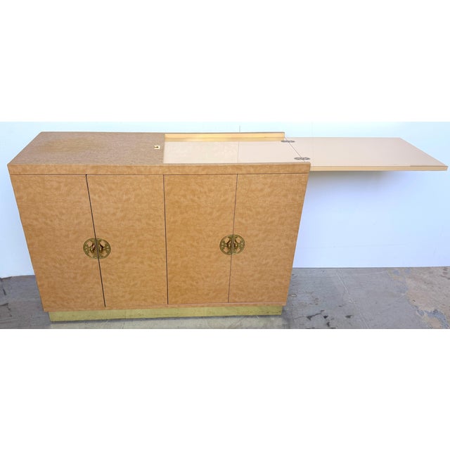 1970s Embossed Leather Ostrich Expandable Dry Bar Cabinet, Style of Springer For Sale - Image 11 of 17