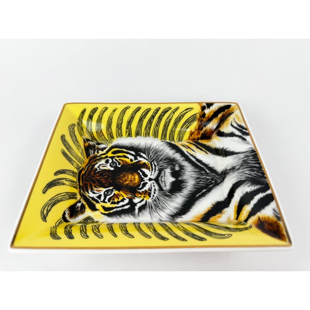 Gold Hermès “Tigre Royal” Porcelain Catchall Vide-Poche by Christiane Vauzelles For Sale - Image 8 of 10