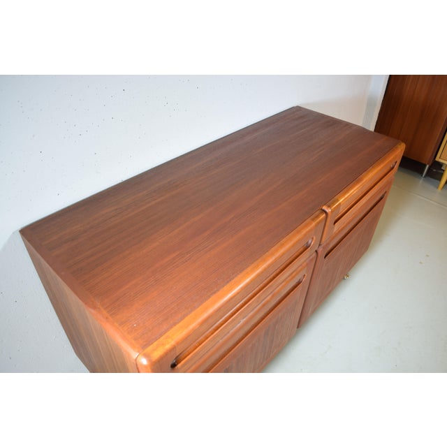 Mid-Century Modern Danish Teak Chest of Drawers by Kollund Möbler, 1970s For Sale - Image 3 of 7