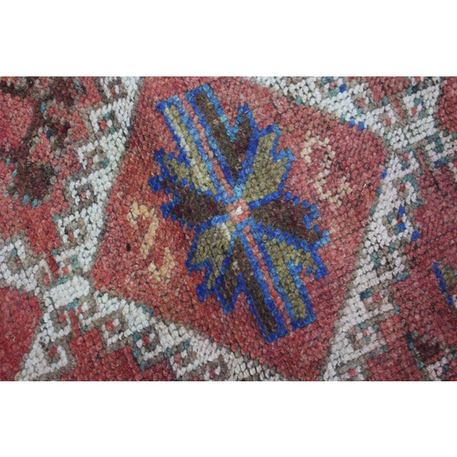 Red 1960s Turkish Traditional Geometric Design Hand Knotted Small Red Oushak Rug For Sale - Image 8 of 13