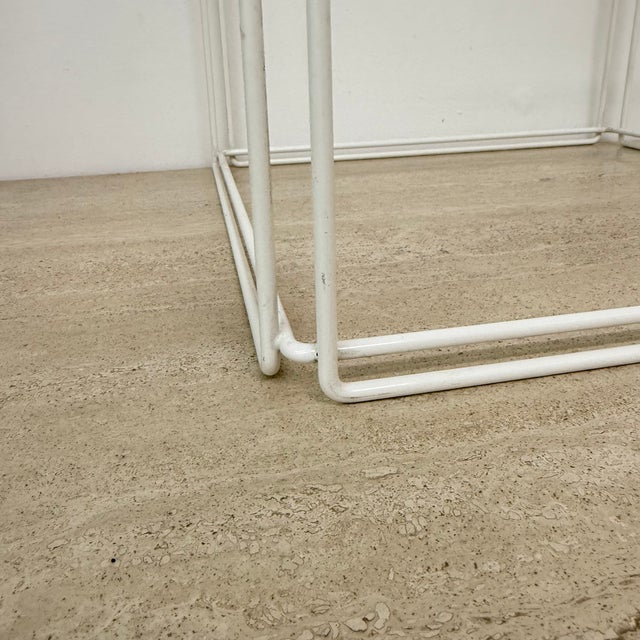 Isocele Side Table by Max Sauze, 1970s, in Good conditions. Designed 1970 to 1979