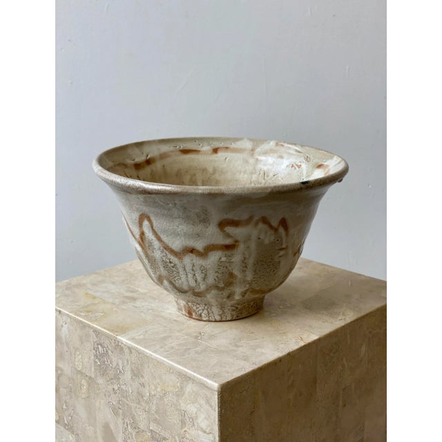 Vintage Wheel-Thrown Shino Glazed Stoneware Bowl, Circa 1970s For Sale In New York - Image 6 of 11