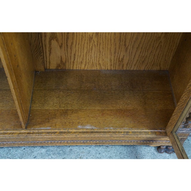 Antique American Renaissance Revival Quartersawn Oak Bookcase Display Cabinet For Sale - Image 14 of 18