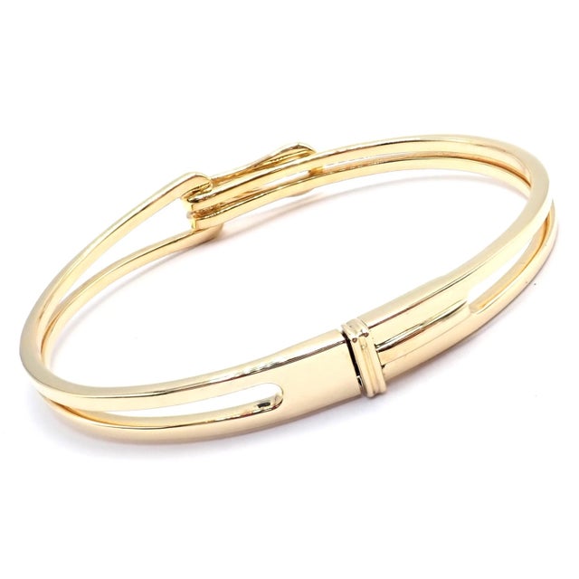 Contemporary Tom Ford Yellow Gold Bangle Bracelet For Sale - Image 3 of 9