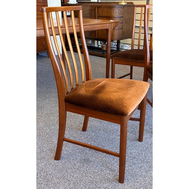 Set of Four Mid Century Modern Teak Frame Dining Chairs c.1960 For Sale - Image 9 of 9