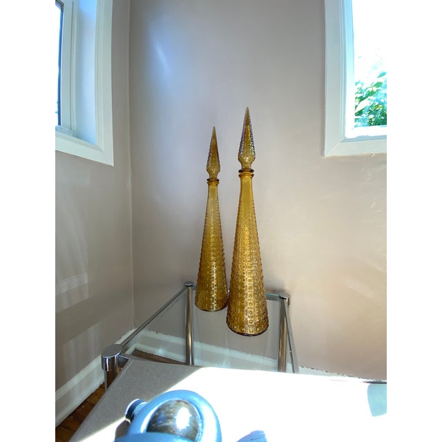 Pair of Empoli Genie Decanters in Amber Aztec Pattern For Sale - Image 13 of 14