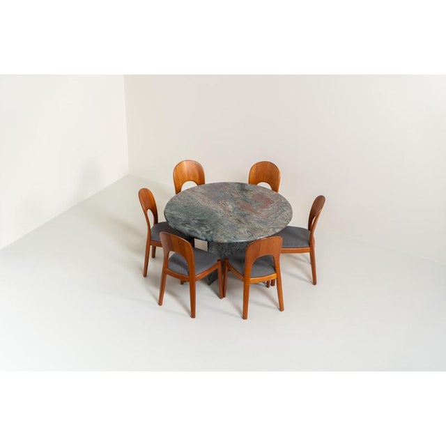 Dining Table in Solid Juparana Granite For Sale - Image 9 of 16