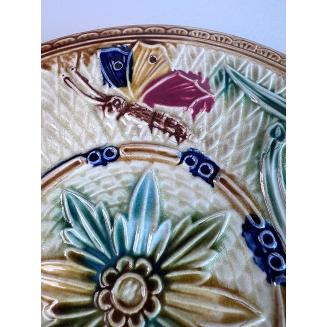 English French Majolica Butterfly Plate For Sale - Image 3 of 7