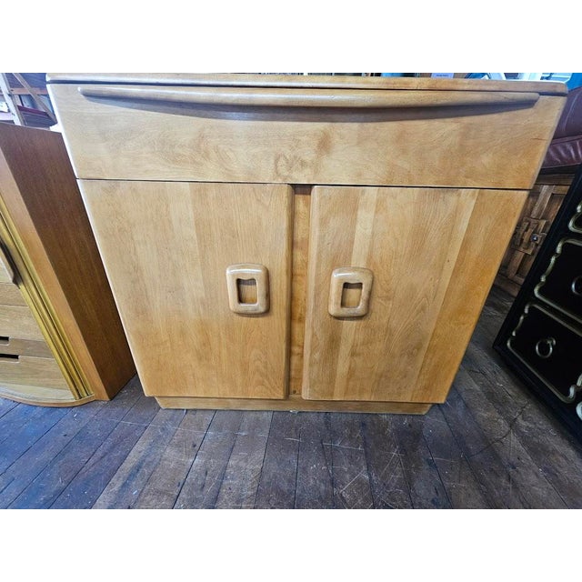 1950s 1950s Heywood Wakefield Sideboard, Attributed For Sale - Image 5 of 9