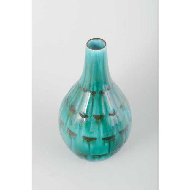 Anna-lisa thomson for upsala-ekeby. "adria" stoneware vase, 1960s. Teardrop-shaped vase in stoneware with glossy turquoise...
