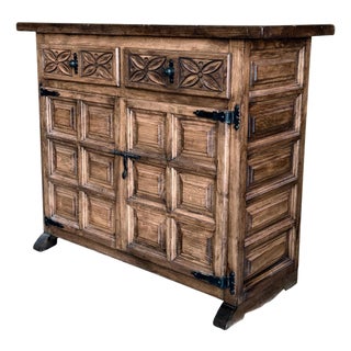 20th Century Catalán Spanish Dresser Carved in Walnut, 1920s For Sale
