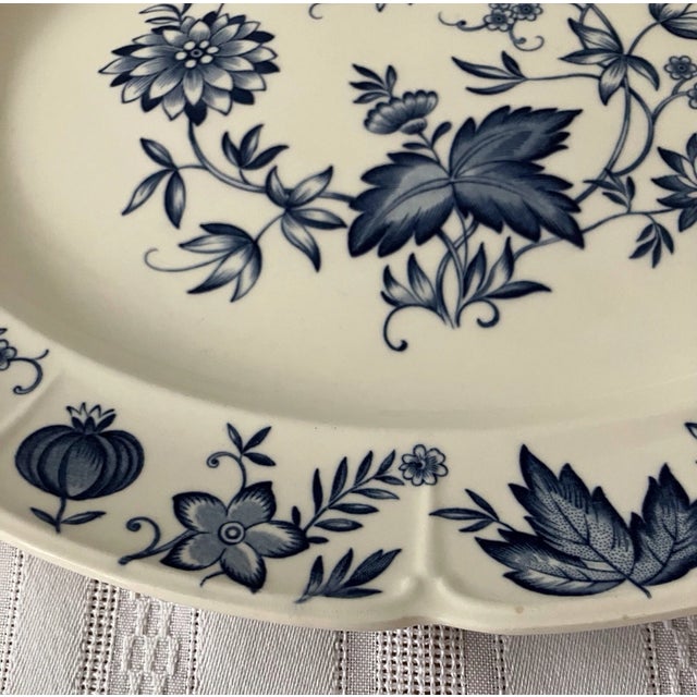 1990s Vintage Mid-Century Modern Johnson Brothers Windsor Ware Oval Platter For Sale - Image 5 of 5