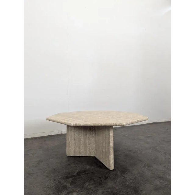 Vintage Travertine Coffee Table, in Very Good conditions.