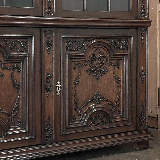18th Century French Régence Carved Oak Bookcase ~ Bibliothèque For Sale - Image 14 of 18