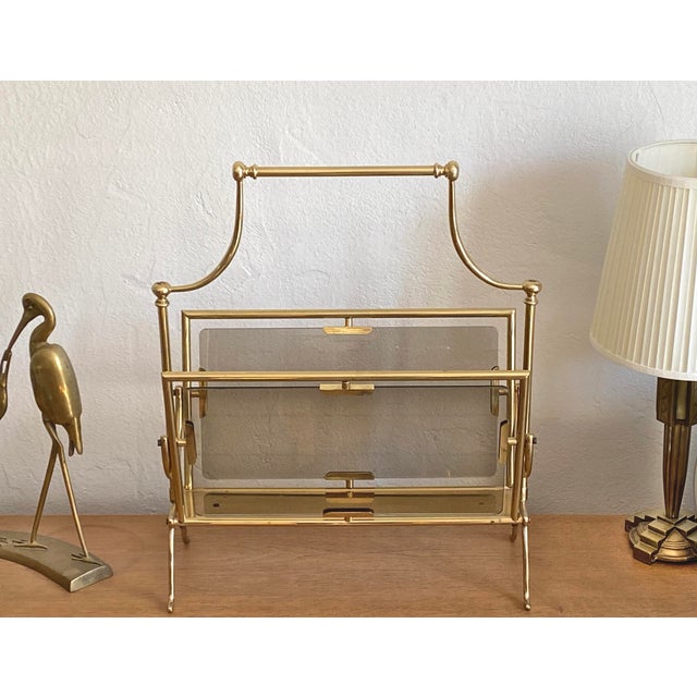 Fontana Arte Vintage Italian Magazine Rack in Brass and Smoked Glass by Cesare Lacca for Fontana Arte, 1950s For Sale - Image 4 of 4