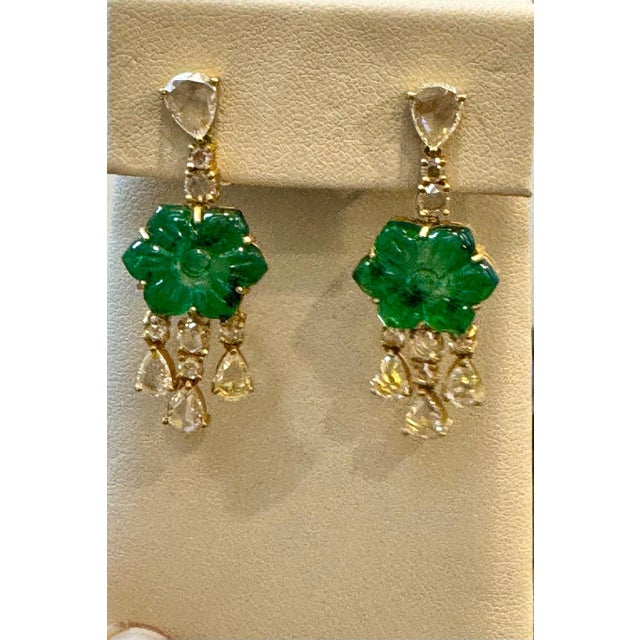Emerald 12Ct Carved Emerald & 5 Ct Rose Diamond Dangling Post Earrings 22 Kt Yellow Gold For Sale - Image 8 of 18