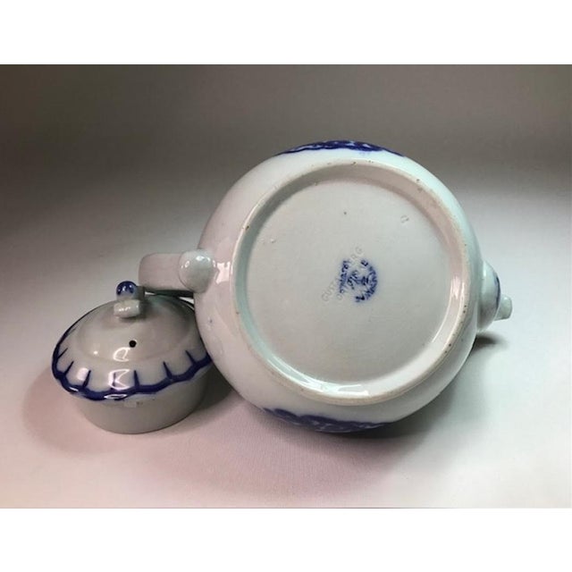 Lilyblå Teapot in Ceramic by Wilhelm Kåge for Gustavsberg, 1917 For Sale - Image 9 of 11