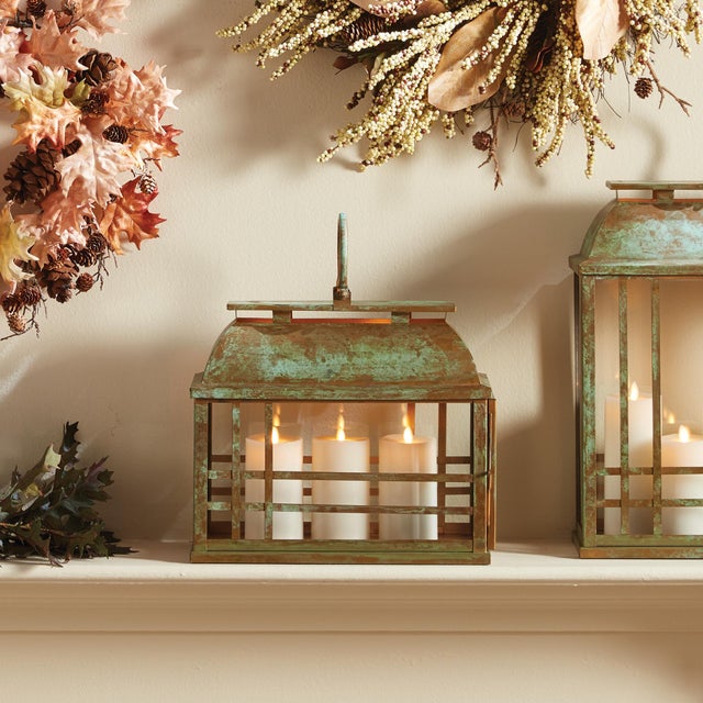 Kenneth Ludwig Chicago Solana Lantern Small For Sale - Image 4 of 4