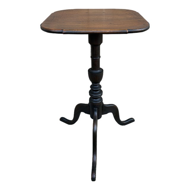 Antique American Colonial Mahogany Side Table, Early 20th Century For Sale