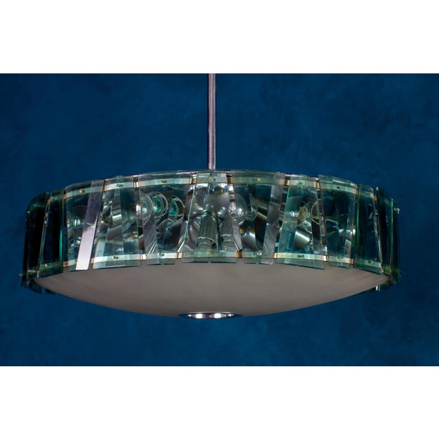 Mid-Century Round Crystal and Chrome Pendant from Fontana Arte, 1960 For Sale - Image 4 of 16