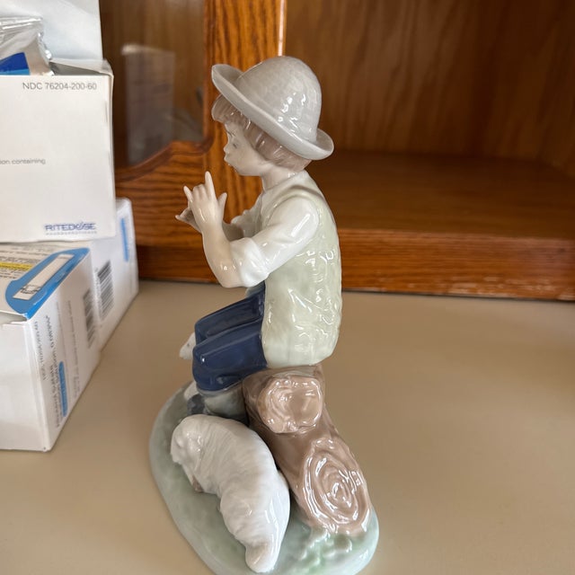 1980s Nao by Lladro Porcelain Figurine Pastorcillo Flautista 1051 Vintage Spain 1987 For Sale - Image 5 of 8