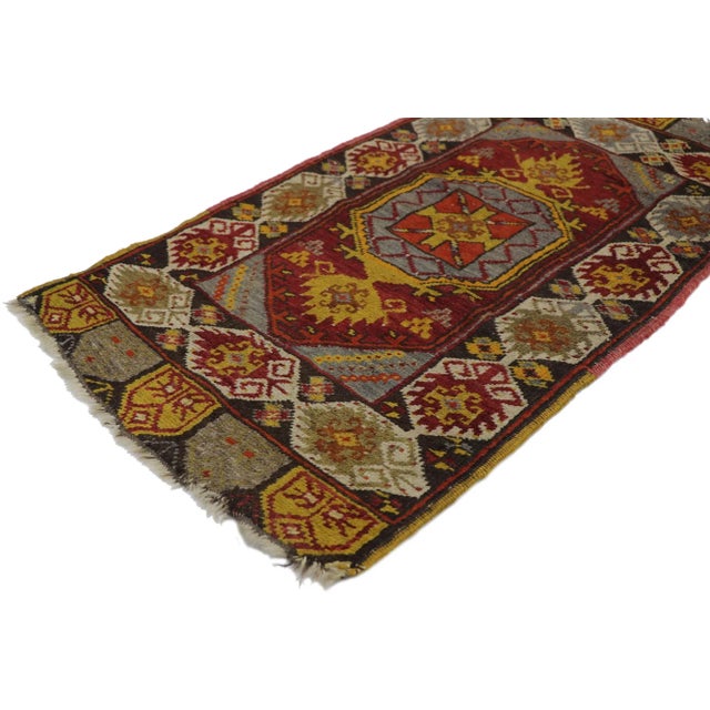 Antique Turkish Oushak Rug with Tribal Style 01'09 x 03'02. With its beguiling beauty and tribal style, this hand-knotted...