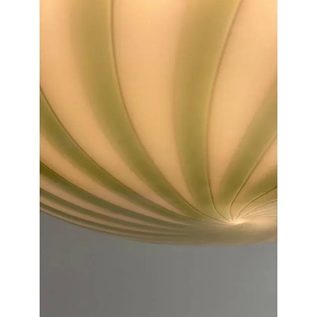 Early 21st Century Milky-Green Sphere Swirl Table Lamp in Murano Glass by Simoeng For Sale - Image 5 of 8