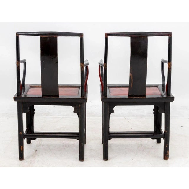 1900 - 1909 Chinese Black Lacquered Armchairs, Pair For Sale - Image 5 of 5