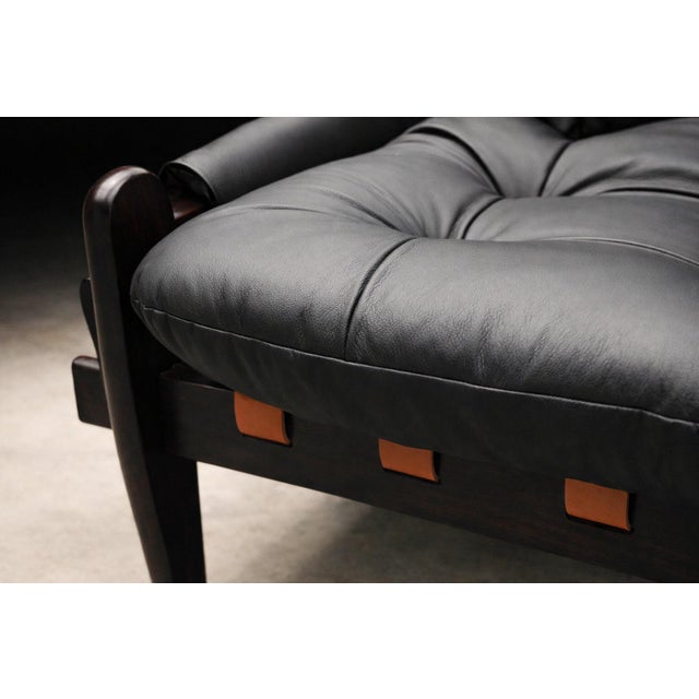 Brazilian Modern Three-Seat Leather Sofa in Rosewood & Leather by Jean Gillon, 1970s For Sale - Image 12 of 14