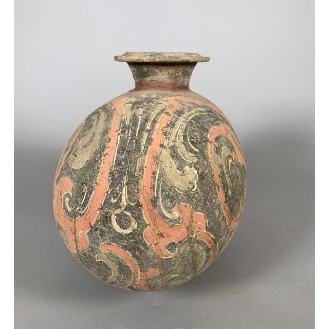 Polychrome earthenware cocoon vase, Early Han Dynasty (206 BC - 220 AD). Ancient China For Sale - Image 4 of 6