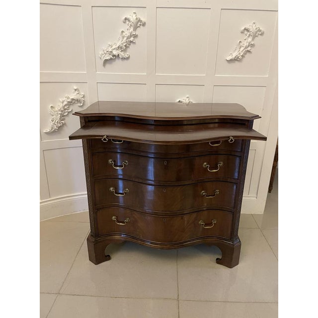Edwardian Mahogany Serpentine Chest of Drawers, 1900s For Sale - Image 4 of 14