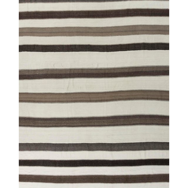 Vintage Turkish Kilim Rug 9ft 8in X 15ft 5in For Sale - Image 4 of 8