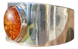 Example of Minimalist Bracelets