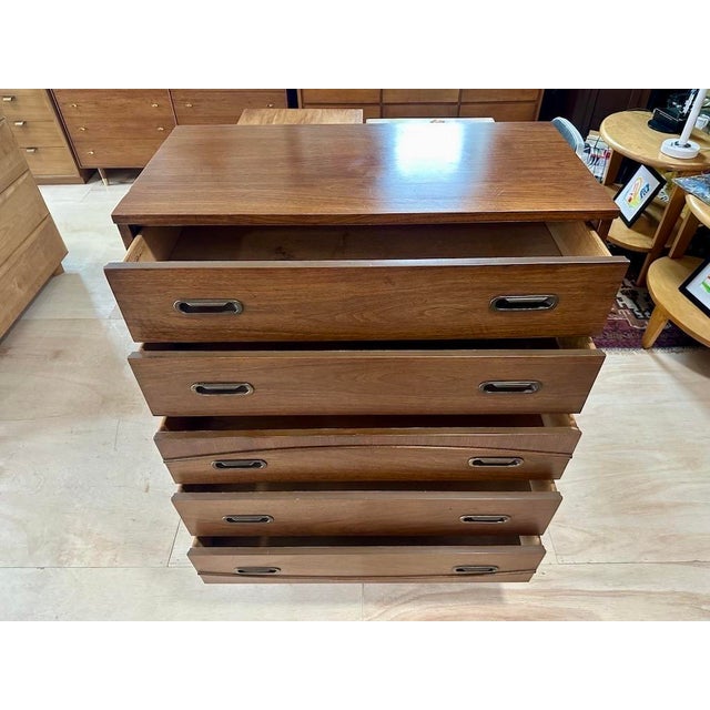 Mid Century 5 Drawer Highboy Dresser by Hooker Mainline For Sale In Boston - Image 6 of 11
