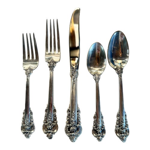 1990s Wallace Sterling Grand Baroque Flatware Set- Pieces