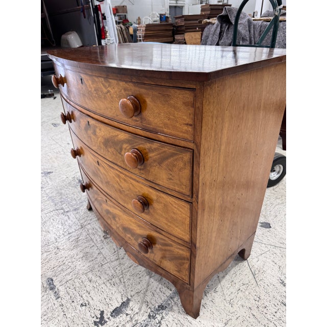 19th English Bow Front Chest of Drawers For Sale - Image 9 of 10