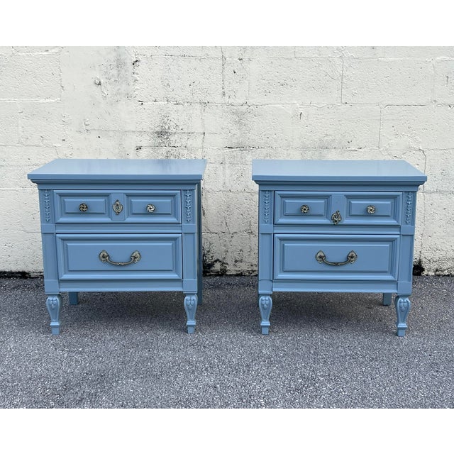 1970s Pair of Mid-Century Blue Gray Lacquered Nightstands For Sale - Image 5 of 15