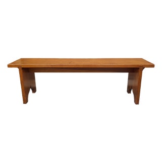 20th Century Early American Style Stained Fruitwood Bench For Sale