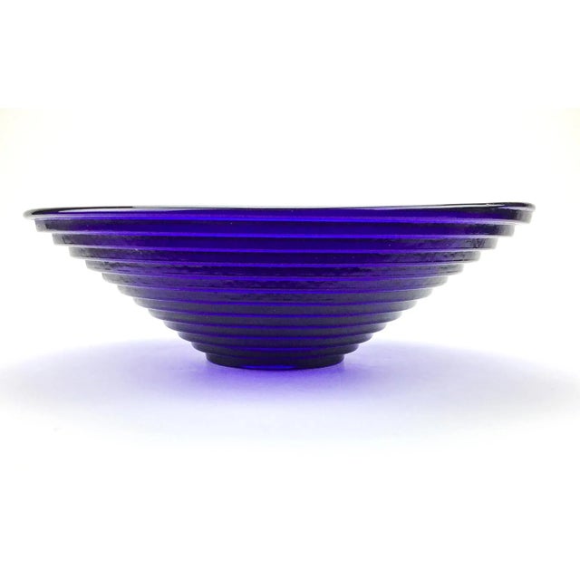 Mid-Century Modern Art Deco Cobalt Blue Ribbed Glass Serving Bowl For Sale - Image 3 of 10