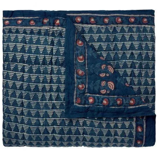 Contemporary Carnation-Delta King Indigo/Brick Red Reversible Quilt For Sale - Image 3 of 7