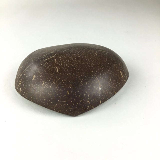 Artisan Painted Abstract Heart Shape Coconut Trinket Dish For Sale - Image 10 of 12
