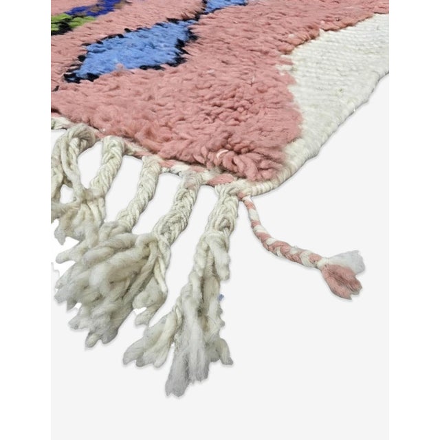 Mid-Century Modern Pink Diamond Handwoven Berber Wool Rug - 9.6 X 6.8 Ft For Sale - Image 3 of 6