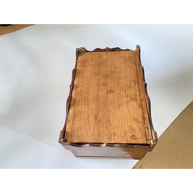 Wood Large 19th Century Jewelry Box in Wood, England For Sale - Image 7 of 14