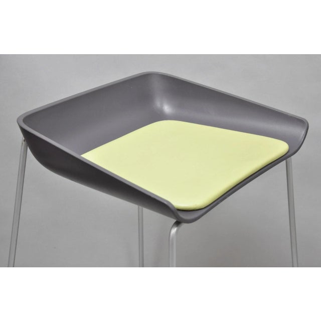 Steelcase Turnstone by Steelcase Metal Scoop Barstool Stool W/ Green Cushion - Set of 3 For Sale - Image 4 of 15