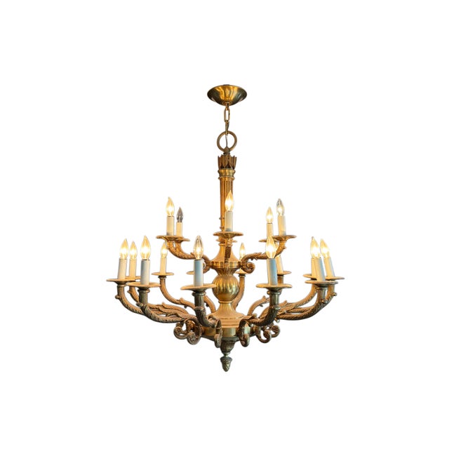 An elegant Spanish-made chandelier by Mariner, model 18430-8 from the renowned Royal Heritage collection. Crafted in a...