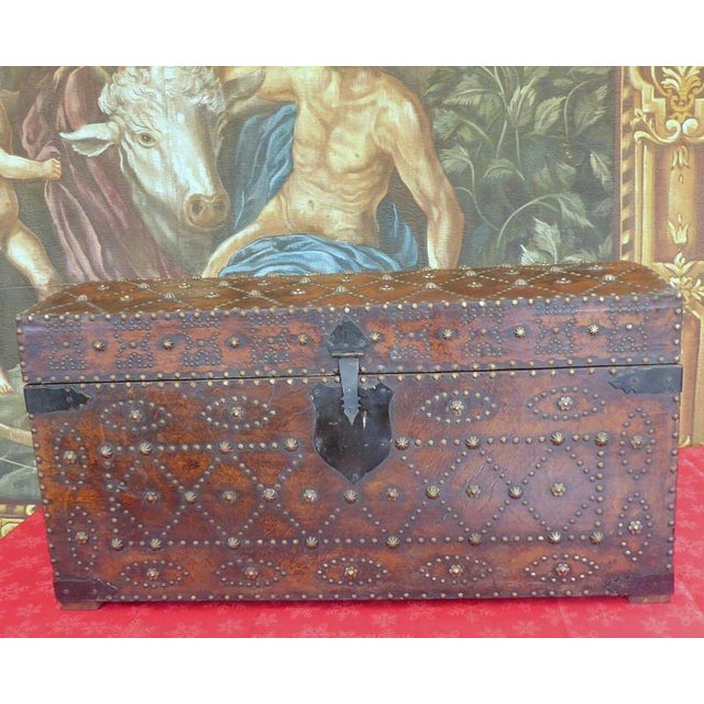 Metal Antique Edwardian Studded Leather Dome-Top Chest, 1900 For Sale - Image 7 of 18