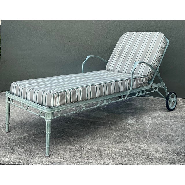 Vintage Cast Aluminum “Calcutta” Chaise Lounge After Brown Jordan For Sale - Image 9 of 12